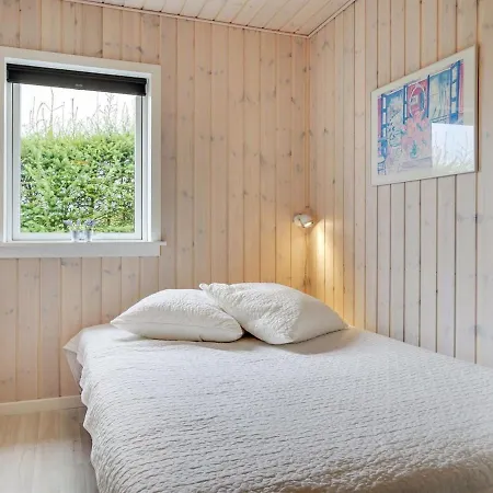 Talika - 700m From The Sea In Djursland And Mols By Interhome 펜션